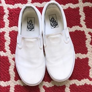 WHITE LOW TOP VANS || 6.5M 8.0W || USED